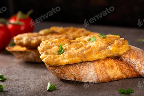 Preview: Schnitzel made from pork brain