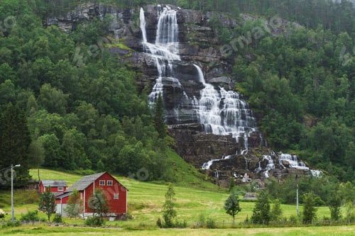 Preview: Tvindefossen waterfall, Norway