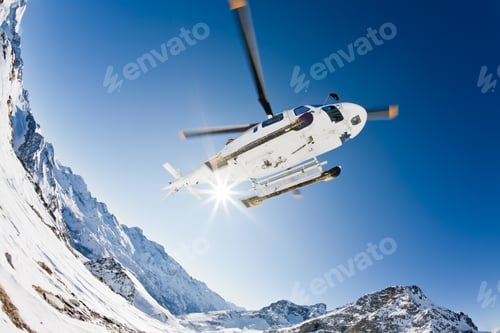 Preview: Heli Skiing Helicopter