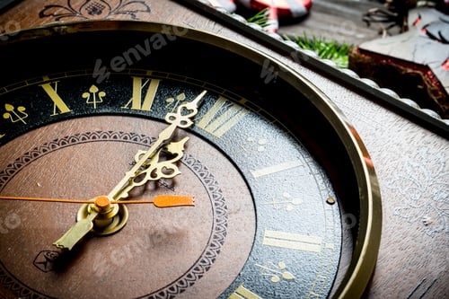 Preview: Christmas clock showing one minute to midnight.