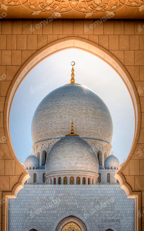 Preview: Detail view at Dome of Sheikh Zayed Grand Mosque, Abu Dhabi, United Arab Emirates