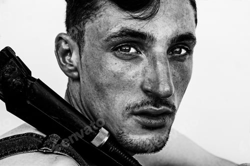 Preview: Young man worker with a gas wrench.