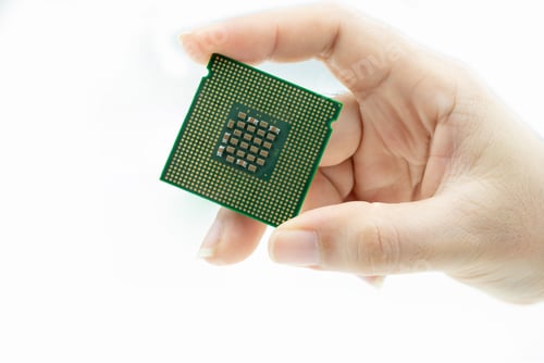 Preview: Realistic cpu back view processor chip in hand