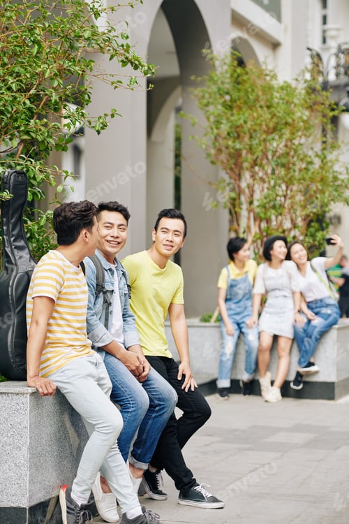 Preview: Students resting after classe