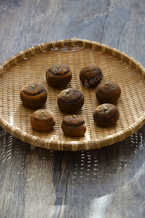 Preview: Homemade miso yubeshi, Japanese preserved food and drinking snack.handmade process, sun drying.