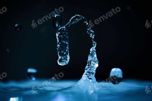 Preview: The process of boiling water, a stream of water shooting out of a humidifier or diffuser