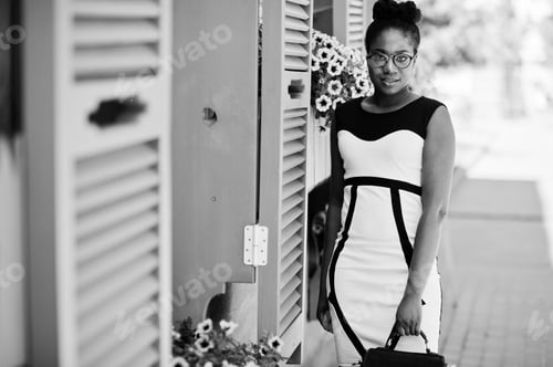 Preview: African american girl