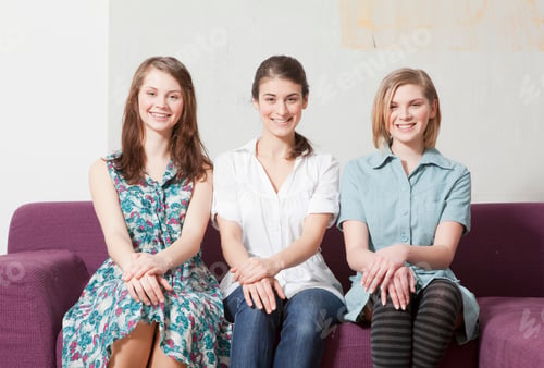 Preview: Three women on a sofa