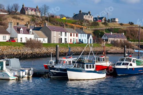 Preview: Helmsdale Harbor - Scotland