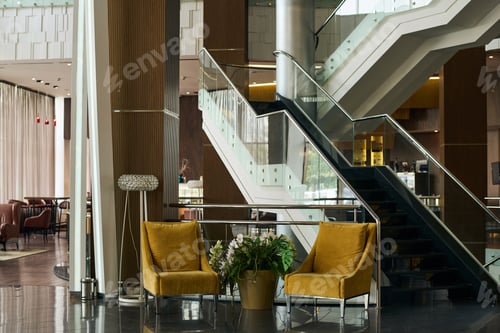 Preview: Big hotel with modern design