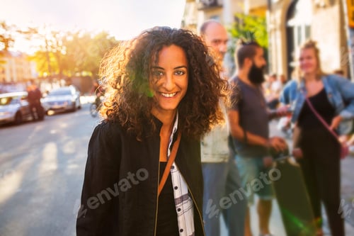 Preview: Portrait of smiling woman