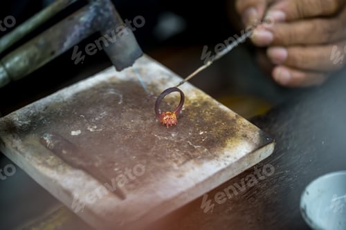 Preview: precious stones processing