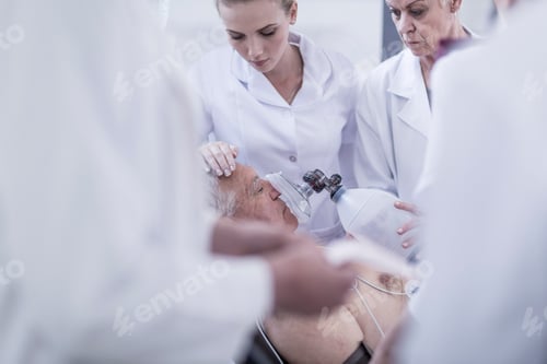 Preview: Hospital staff helping patient in emergency