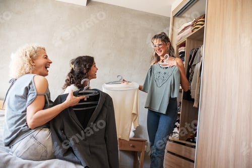 Preview: Family life