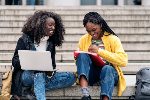 Preview: Cool Afro Girls Using Laptop