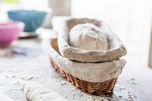 Preview: Bread loaf in basket at bakery