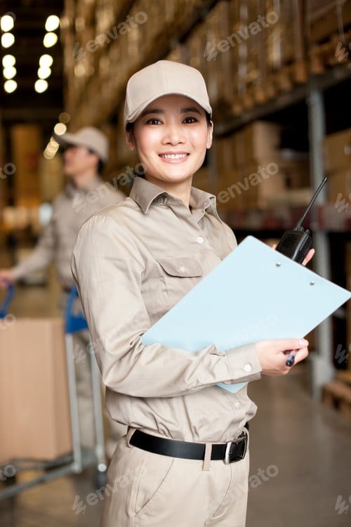 Preview: Female Chinese workers with walkie-talkie
