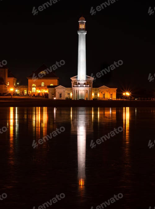 Preview: Beautiful shot of a Louisville water tower at night