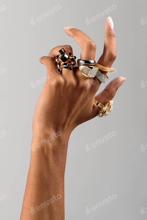 Preview: Crop hand of black woman with rings