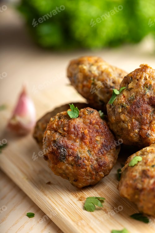 Preview: Chiftele - Romanian traditional meatballs
