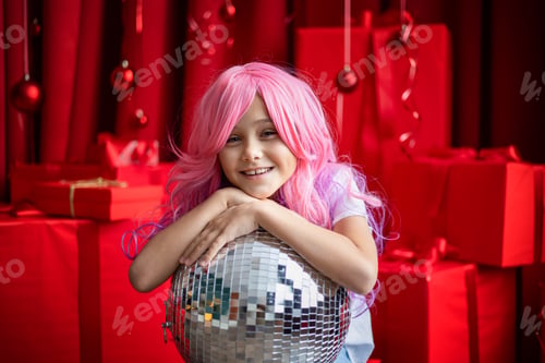 Preview: Vanilla Girl. Kawaii vibes. Little girl with pink hair have party on red Christmas background