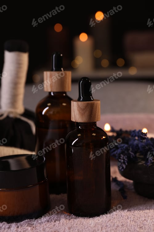Preview: Composition with spa products and dry lavender flowers on soft light surface