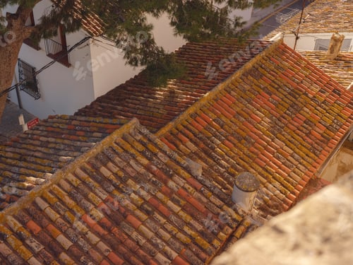 Preview: Denia, Costa Blanca, Historische Altstadt city details, clay roofs of old houses, observation deck