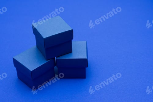 Preview: blue