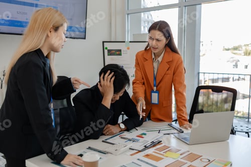 Preview: these businessmen are under stress because their company is facing problems