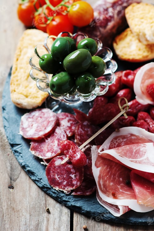 Preview: Italian antipasto