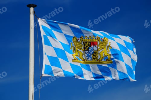 Preview: The Bavarian flag flies in the wind.