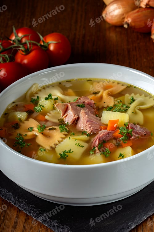 Preview: Soup with smoked meat