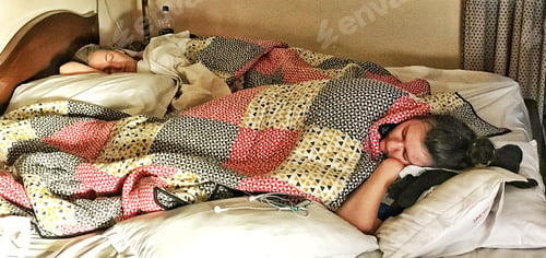 Preview: Bed Vibes