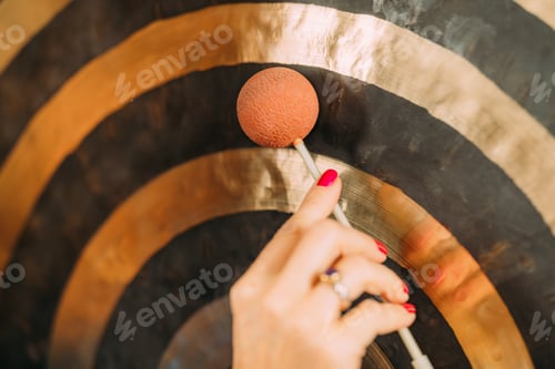 Preview: Sound Bath Therapy, Playing Gong