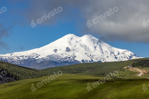 Preview: Elbrus Region. Mount Elbrus is visible in the background.