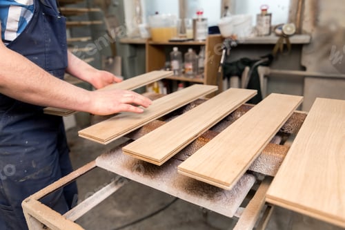 Preview: Manual production of parquet boards wood flooring factory.