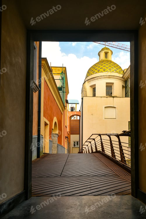 Preview: The old town of Pozzuoli in Italy.