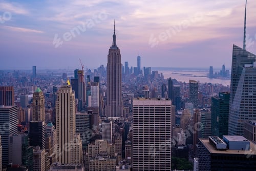 Preview: High angle shot of the skyscrapers in the evening in New York, USA
