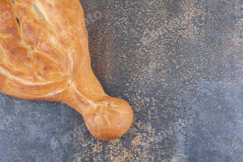 Preview: Delicious tandoori bread displayed on marble background