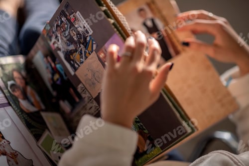 Preview: Family book