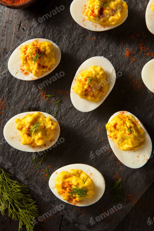 Preview: Homemade Spicy Deviled Eggs
