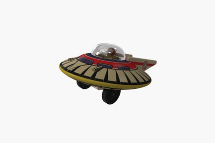 Preview: Spaceship with cockpit and wheels