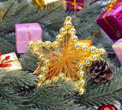 Preview: Bright Christmas Composition With Stars