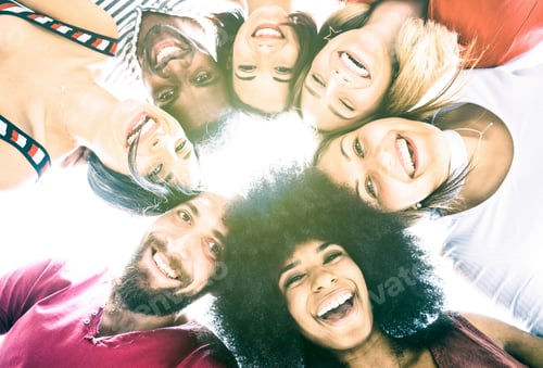 Preview: Multicultural best friends millenials taking selfie with back lighting