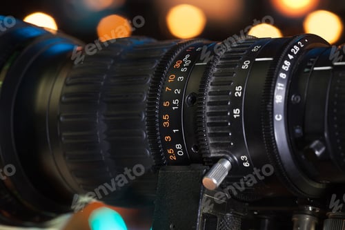 Preview: Video camera lens