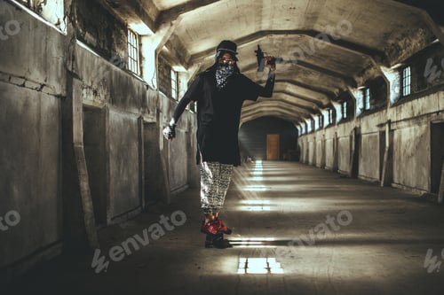 Preview: Bad male gangster in mask.