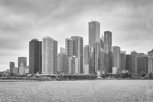 Preview: Black and white picture of Chicago waterfront, USA