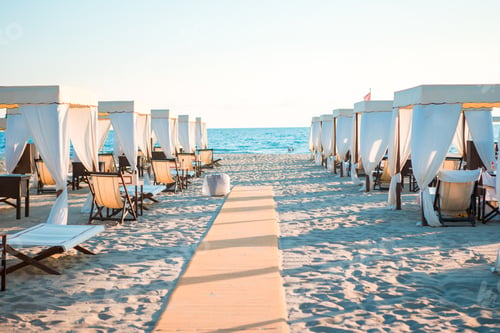 Preview: Sunbeds in famous italian sand beach at Forte dei Marmi