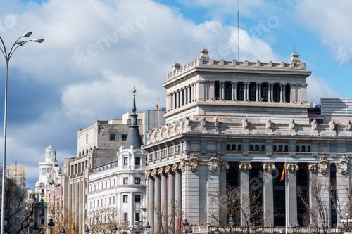 Preview: Cityscape of central Madrid. Alcala Street