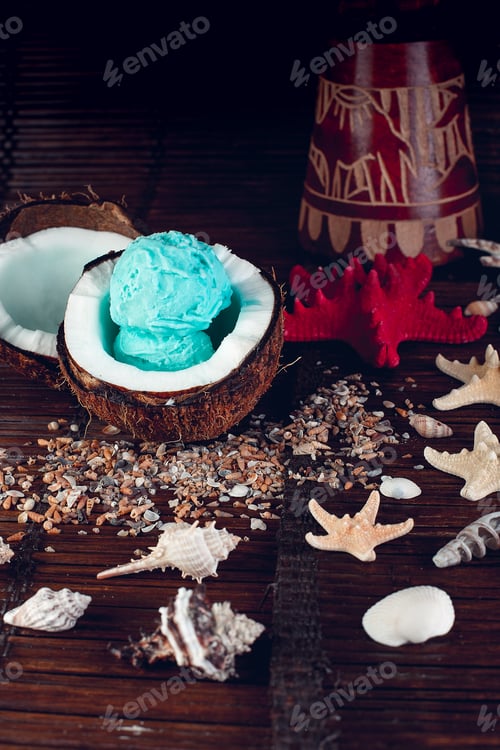 Preview: Blue ice cream in coconut bowl.